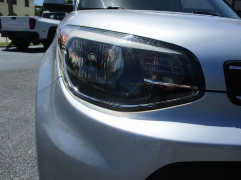 Used 2019 Kia Soul image 30