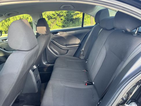 Used 2016 Volkswagen Jetta S FWD image 25
