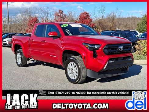 Certified 2025 Toyota Tacoma SR5 image 1