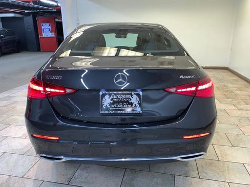 Used 2022 Mercedes-Benz C 300 4MATIC Sedan w/ Pinnacle Trim Package image 7