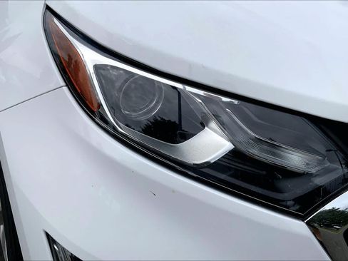 Used 2019 Chevrolet Equinox LT AWD/4WD image 28