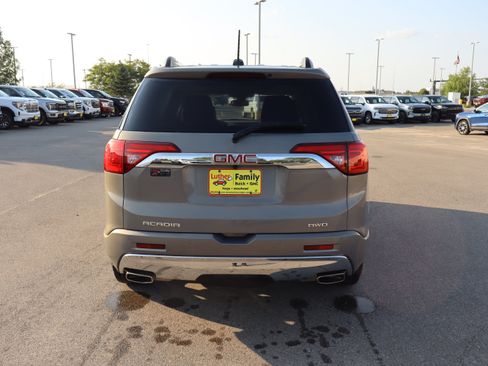 Used 2019 GMC Acadia Denali w/ Technology Package AWD/4WD image 6