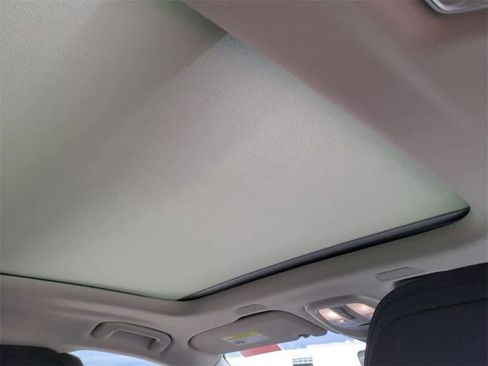 Used 2026 Volvo XC60 B5 Plus w/ Protection Package Premier image 21