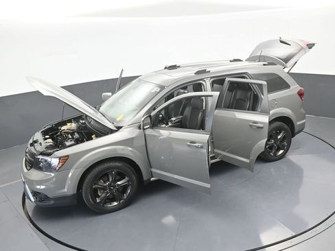 Used 2020 Dodge Journey Crossroad image 69