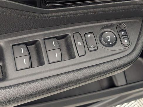 Used 2023 Honda Odyssey Touring image 12