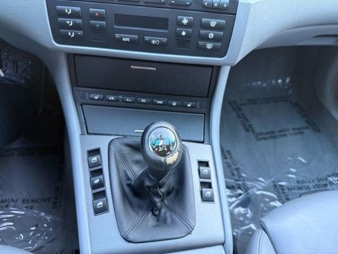 Used 2004 BMW M3 Convertible image 15