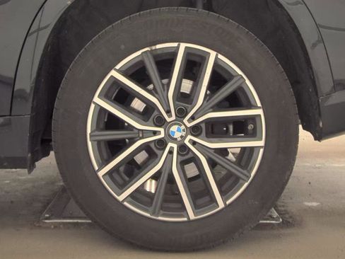 Used 2025 BMW X1 xDrive28i image 10