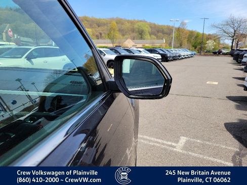 Used 2022 Volkswagen Atlas SE w/ Panoramic Sunroof Package AWD/4WD image 35