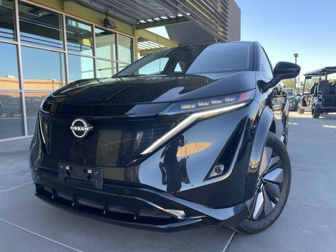Used 2024 Nissan Ariya FWD image 2
