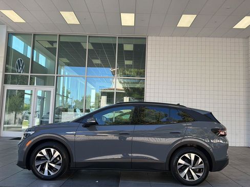 Used 2023 Volkswagen ID.4 Pro RWD image 2