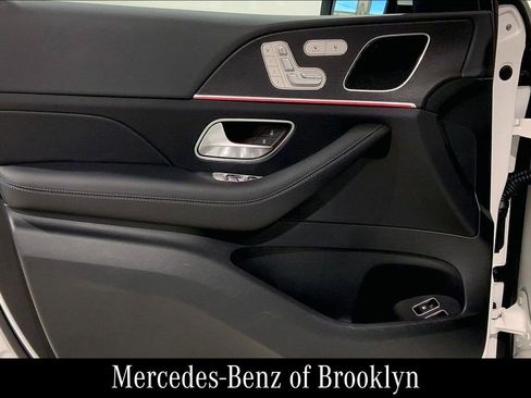 Certified 2025 Mercedes-Benz GLE 450e 4MATIC image 23