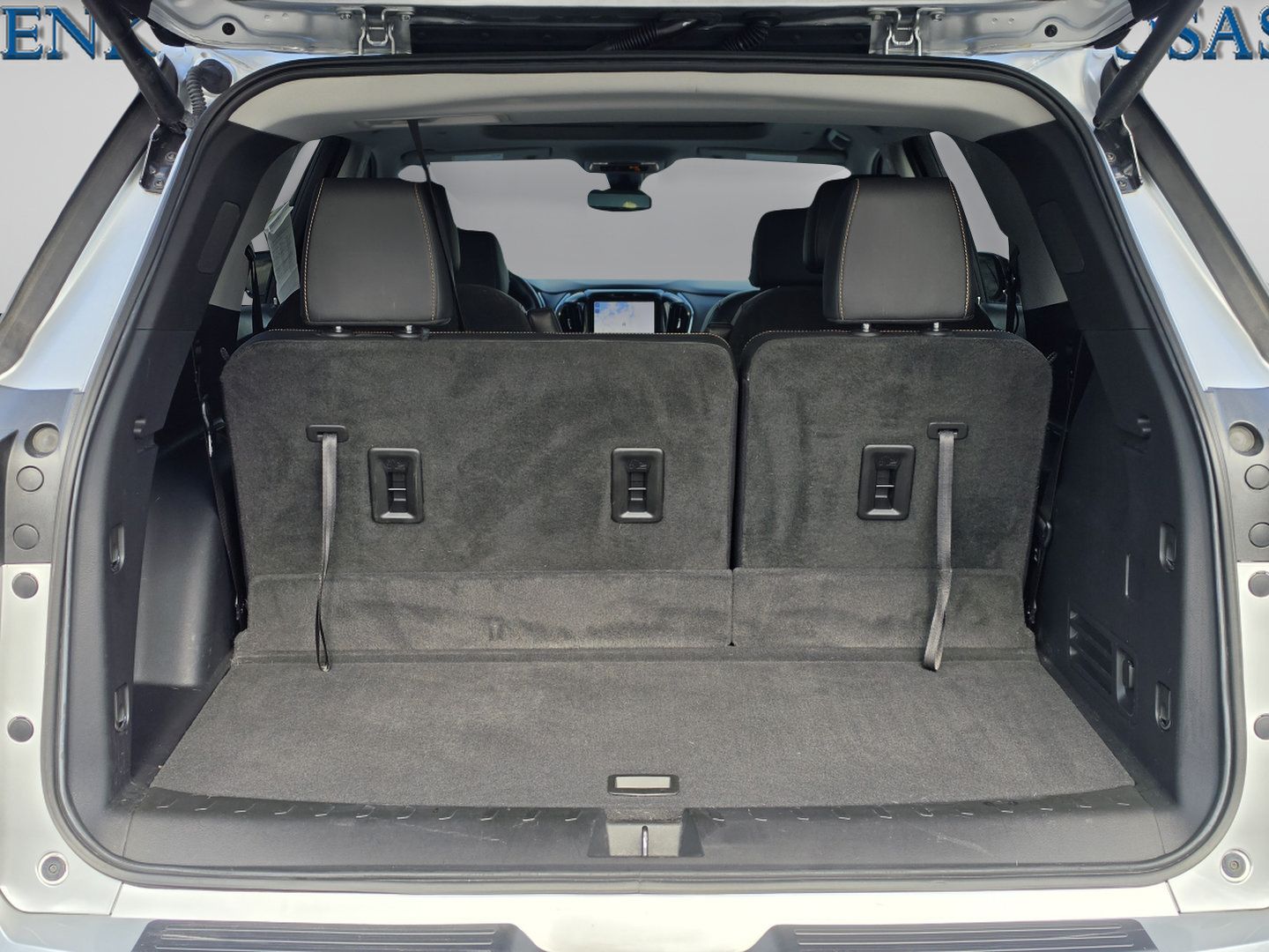 Used 2020 Chevrolet Traverse Premier w/ Redline Edition FWD image 15