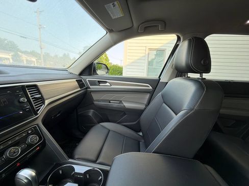 Used 2023 Volkswagen Atlas SEL AWD/4WD image 28