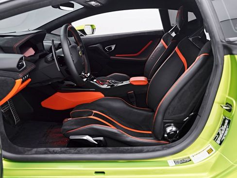 Used 2023 Lamborghini Huracan Tecnica RWD image 44