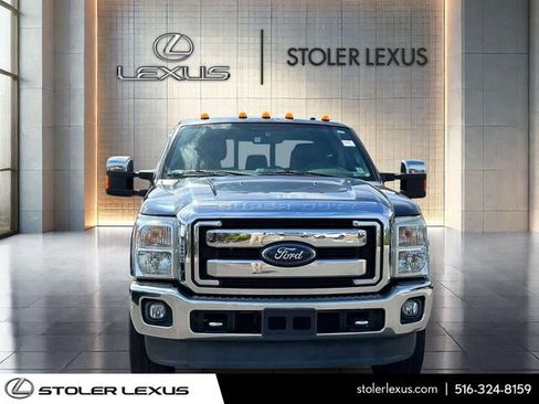 Used 2016 Ford F250 Lariat w/ Lariat Ultimate Package AWD/4WD image 2