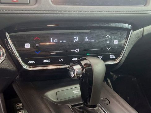 Used 2020 Honda HR-V EX-L image 13