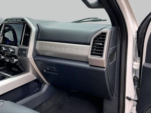 Used 2022 Ford F350 Lariat w/ Lariat Ultimate Package AWD/4WD image 19