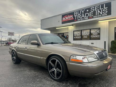 Used 2003 Mercury Grand Marquis LSE image 2