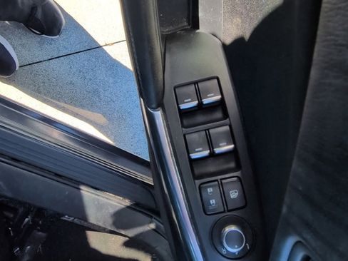 Used 2017 MAZDA MAZDA6 Sport image 7