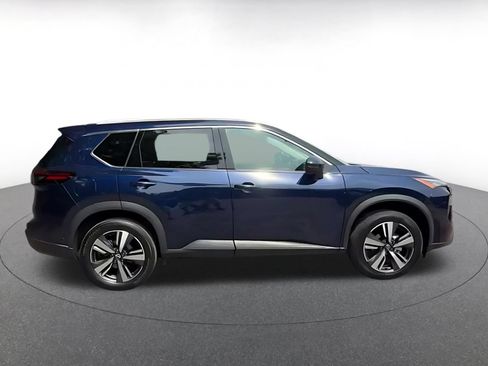 Used 2026 Nissan Rogue SL FWD image 16