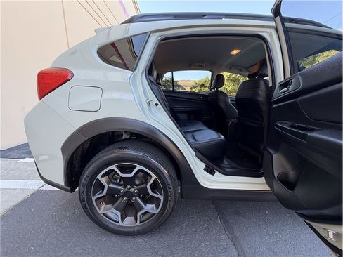Used 2014 Subaru Crosstrek 2.0i Limited AWD/4WD image 14