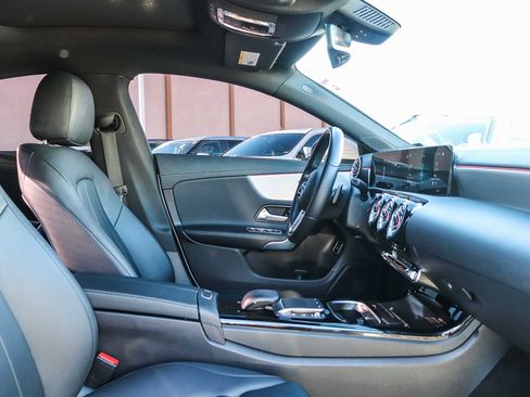Used 2022 Mercedes-Benz CLA 250 CLA 250 image 17