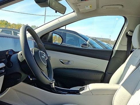 New 2026 Hyundai Tucson SEL image 7