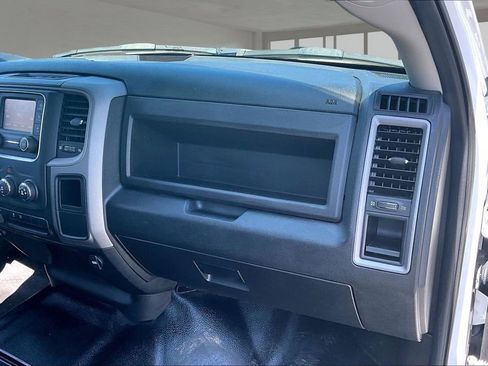 Used 2024 RAM 1500 Tradesman w/ Chrome Appearance Group image 26