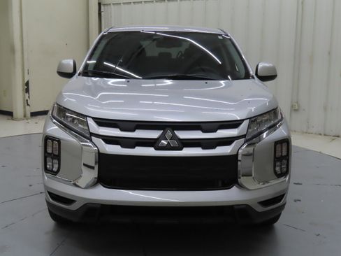 New 2025 Mitsubishi Outlander Sport ES image 8