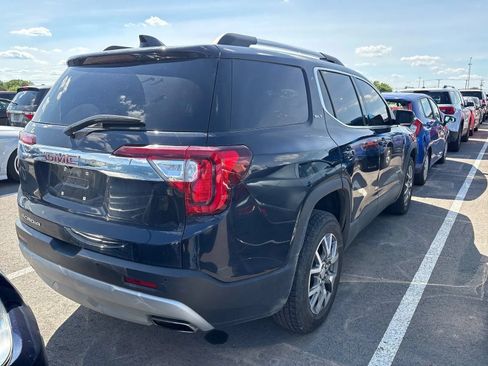 Used 2021 GMC Acadia SLT w/ LPO, Floor Liner Package FWD image 2