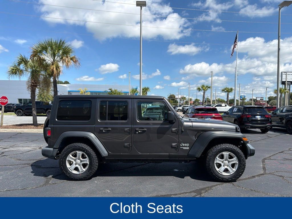 Used 2020 Jeep Wrangler Unlimited Sport AWD/4WD image 2