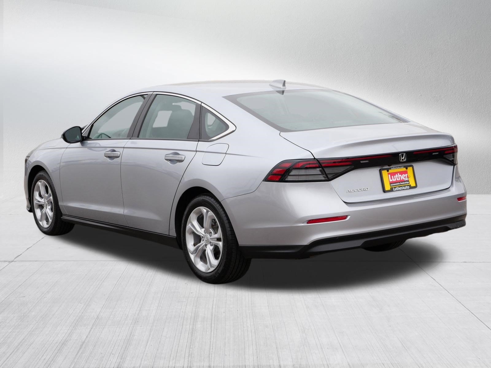 Used 2025 Honda Accord LX image 5