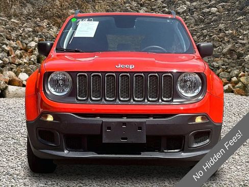 Used 2018 Jeep Renegade Sport w/ Power & Air Group AWD/4WD image 3