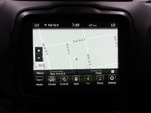 Used 2022 Jeep Renegade Trailhawk AWD/4WD image 29