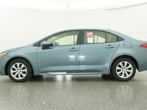 New 2026 Toyota Corolla LE image 9