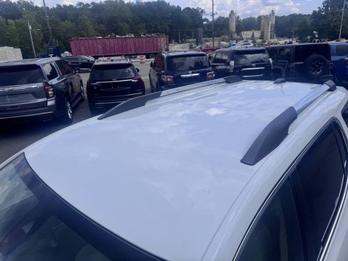 Used 2019 GMC Acadia Denali AWD/4WD image 10