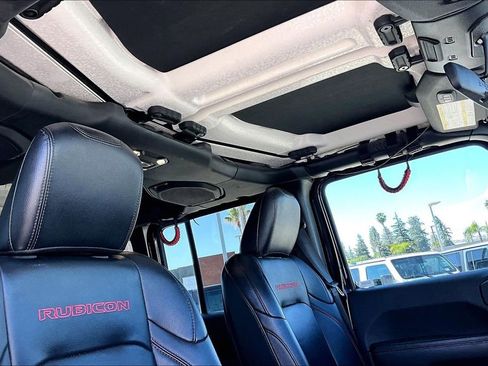 Certified 2021 Jeep Wrangler Unlimited Rubicon image 14