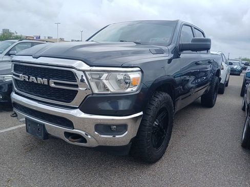 Used 2019 RAM 1500 Tradesman AWD/4WD image 3