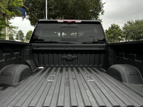 Used 2025 Chevrolet Silverado 2500 LTZ w/ LTZ Plus Package AWD/4WD image 38