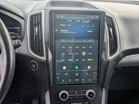 Used 2022 Ford Edge SEL image 27