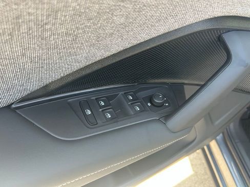 New 2026 Volkswagen Tiguan S image 50