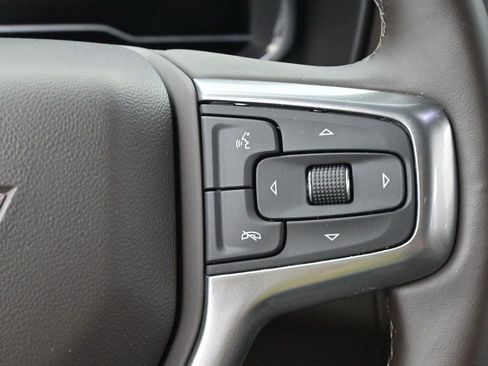 Used 2024 Chevrolet Tahoe Z71 w/ Luxury Package AWD/4WD image 21