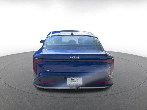 Used 2025 Kia K4 LXS image 11