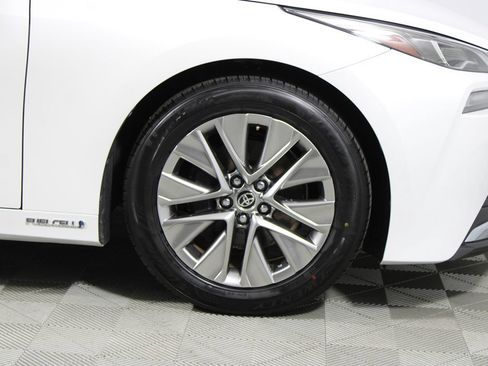 Used 2021 Toyota Mirai w/ Advanced Technology Package RWD image 36