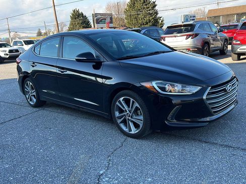 Used 2017 Hyundai Elantra Limited w/ Limited Tech Package 04 image 7