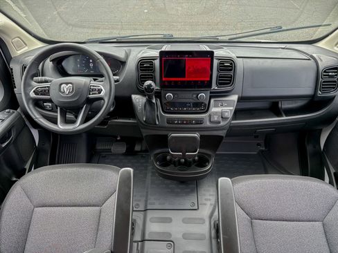 Used 2024 RAM ProMaster 2500 w/ Premium Convenience Group FWD image 2