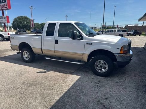 Used 2001 Ford F250 Lariat AWD/4WD image 3