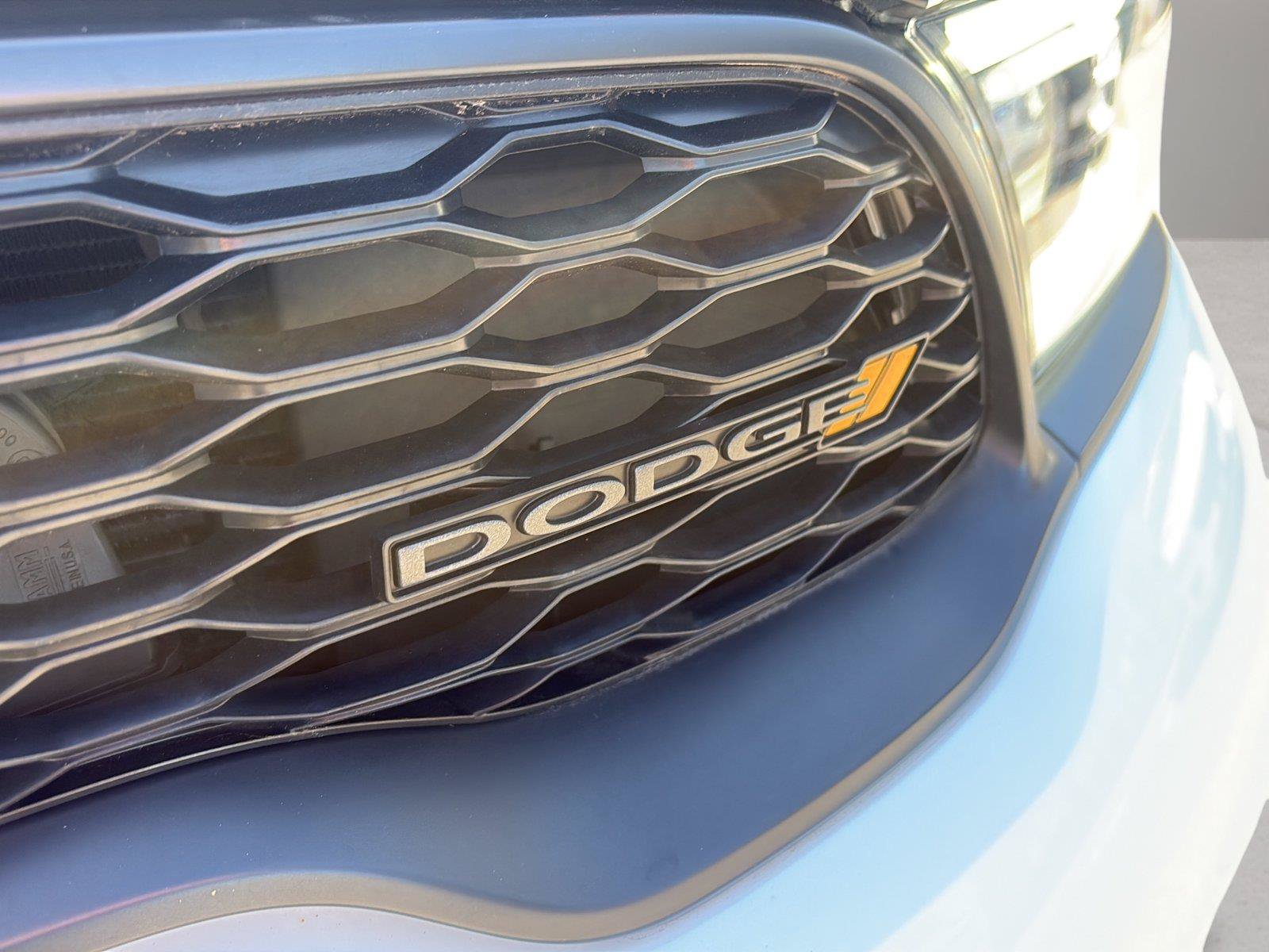 Used 2023 Dodge Durango R/T w/ Hemi Orange Plus Package AWD/4WD image 40
