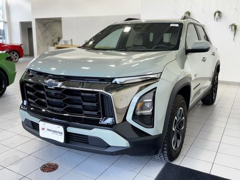 Used 2025 Chevrolet Equinox ACTIV image 34