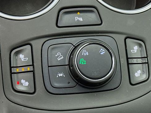 Used 2022 GMC Terrain SLT w/ Infotainment Package II image 20